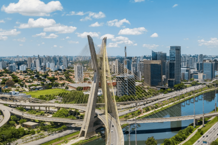 Vista do Hotel Grand Hyatt Sp para a Ponte Estaiada